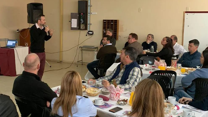 desayuno por la inclusion laboral